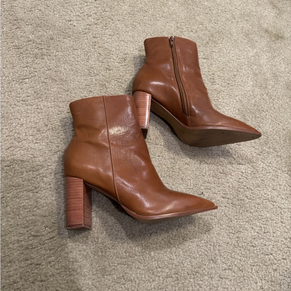 Able pointed toe boots